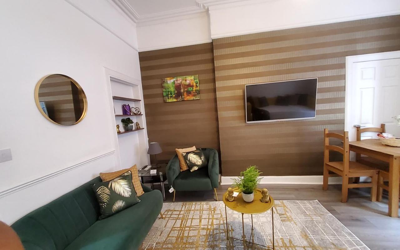 Leith Spectacular Apartment By Sensational Stay Short Lets & Serviced Accommodation With 6 Separate Beds & 2 Baths Эдинбург Экстерьер фото