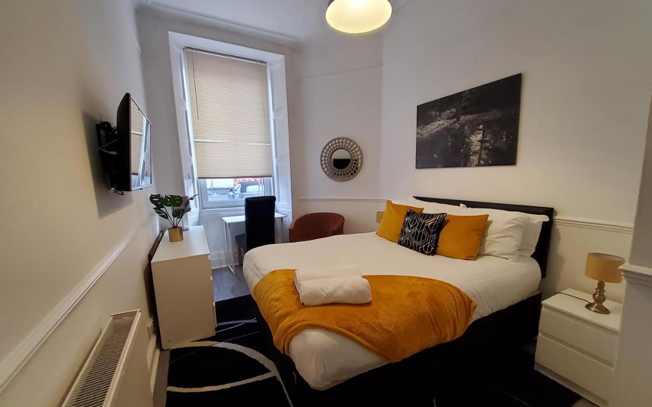 Leith Spectacular Apartment By Sensational Stay Short Lets & Serviced Accommodation With 6 Separate Beds & 2 Baths Эдинбург Экстерьер фото